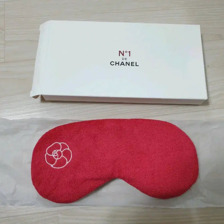 [BUNJANG] Chanel Eye Mask / 샤넬 눈찜질 안대  미사용품입니다!