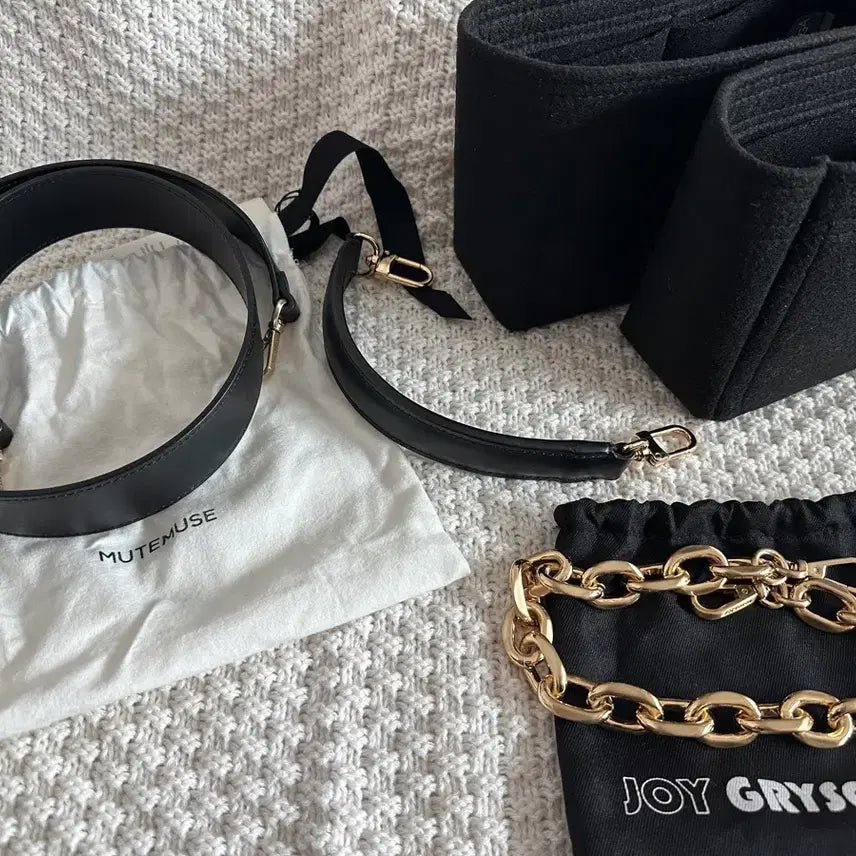 [SOLD OUT] 루이비통 네오노에 MM 블랙