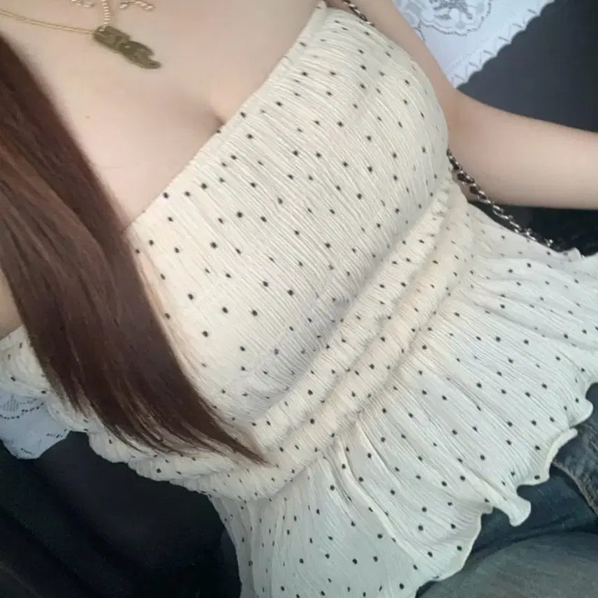 [BUNJANG] Hejiji Polka Dot Shirring Top / 헤이지지 도트 셔링 탑