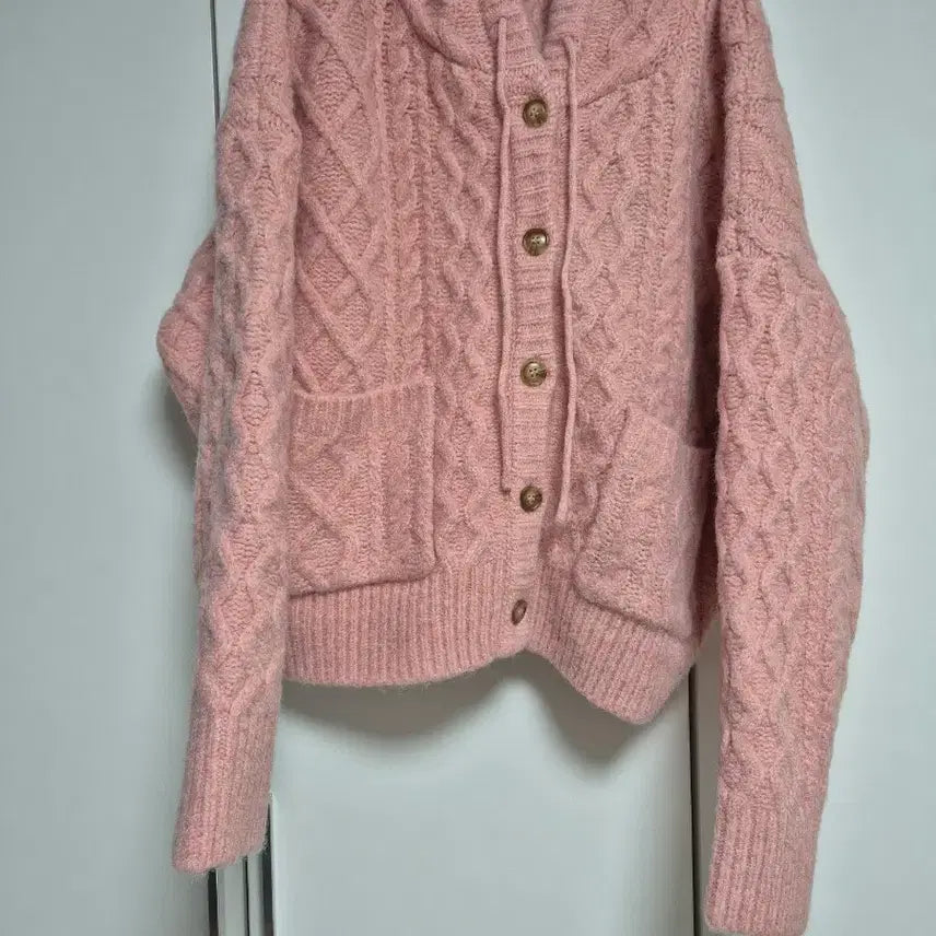 [BUNJANG] DoTom Alpaca Cable Knit Hoodie Cardigan / 도톰알파카꽈배기후드가디건