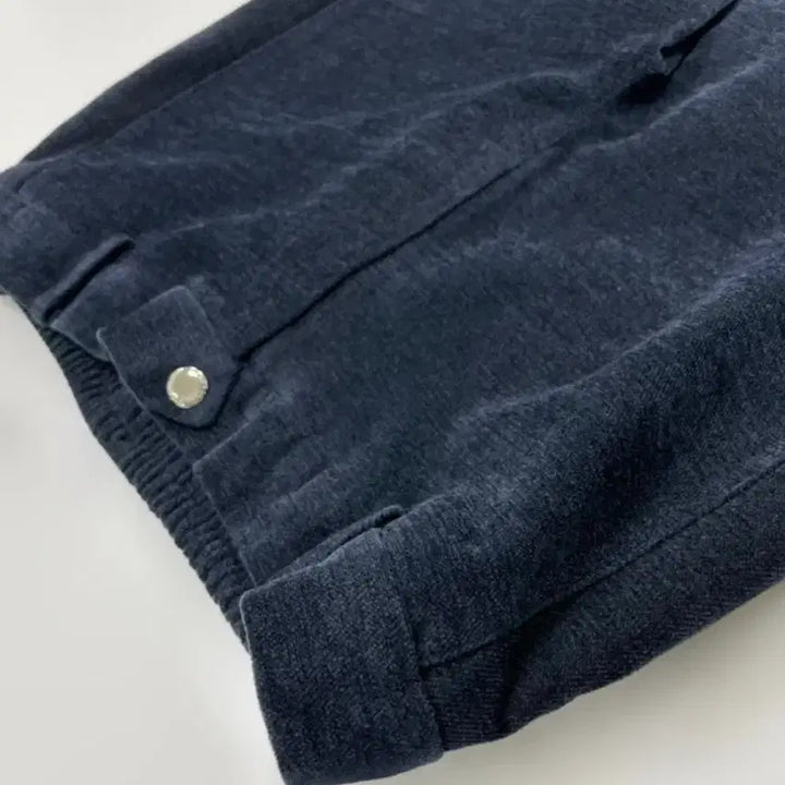 [BUNJANG] Vneckluv Jogger Pants (Navy, Size M) / 브이넥러브(Vneckluv) 하의-조거팬츠