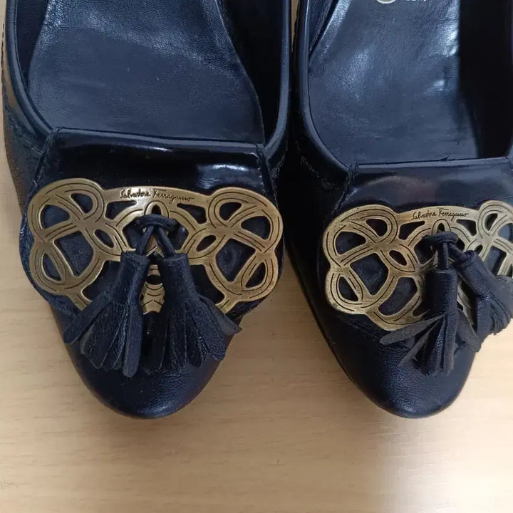 [BUNJANG] Ferragamo Leather Shoes Size 230 / 페라가모 가죽 구두 정품 사이즈 230