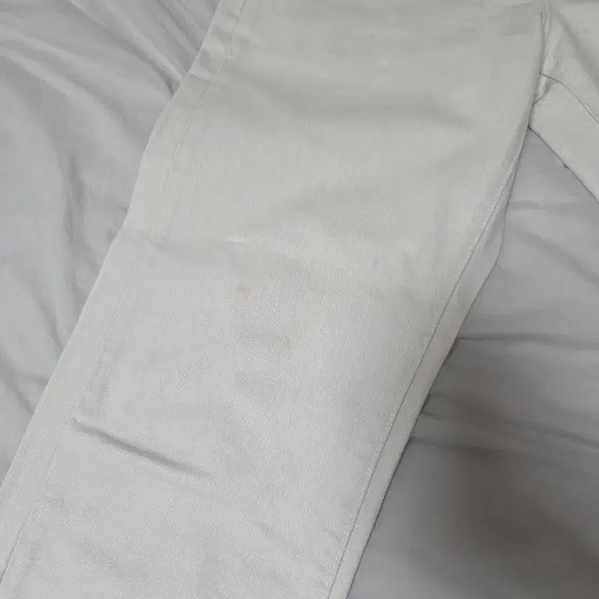 [BUNJANG] Uniqlo Regular Fit Tapered Jeans (Size 28) / 유니클로 레귤러핏 테이퍼드 진 28사이즈