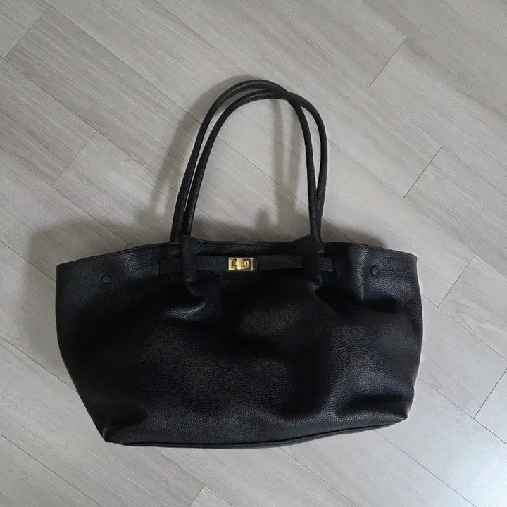 [BUNJANG] Black Leather Tote Bag (New) / 블랙 가죽 토트백(새상품28만)