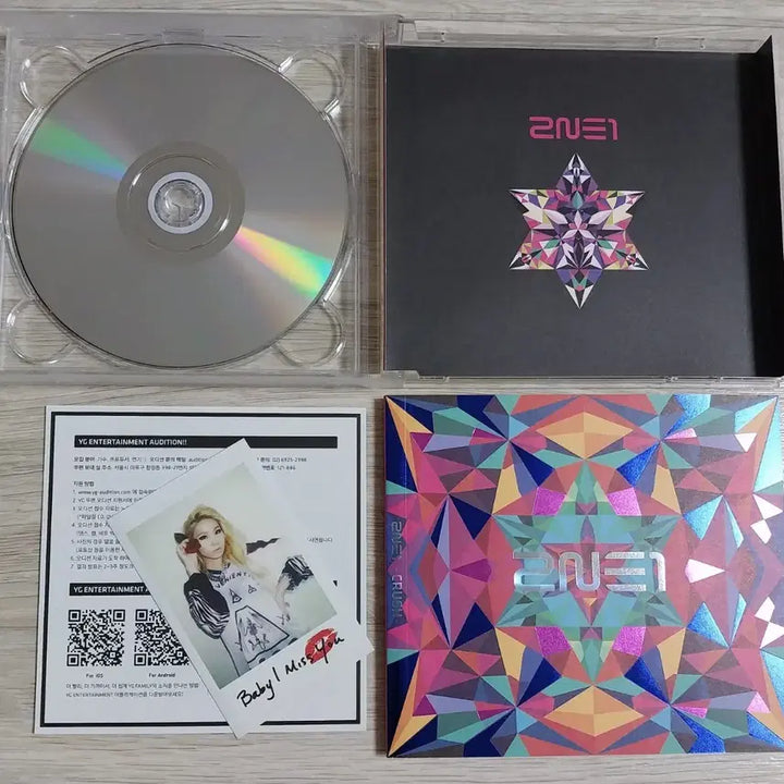 [BUNJANG] 2NE1 CL Crush Pink Edition Photocard CD / [택포] 투애니원 2NE1 - 2집 Crush Pink 포카 포함 씨엘