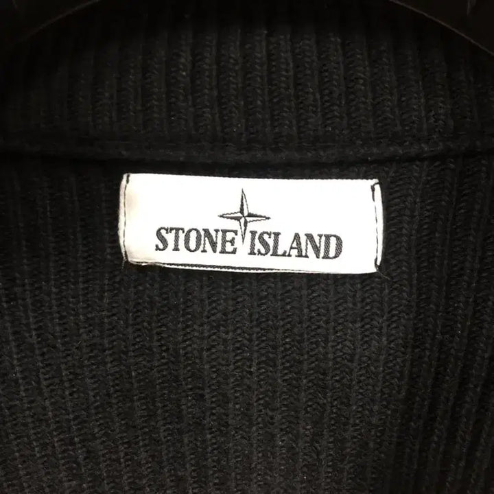 [BUNJANG] Stone Island Black Knit Zip-Up / 스톤아일랜드 블랙 니트 집업