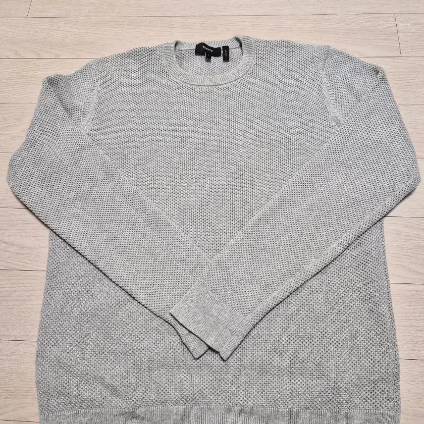 [SOLD OUT] Theory 띠어리 그레이 니트 스웨터 s