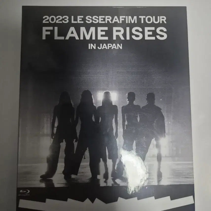 르세라핌 Flame Rises in Japan 블루레이