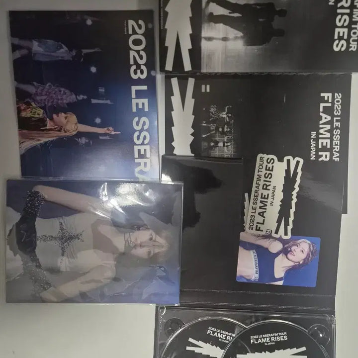 르세라핌 Flame Rises in Japan 블루레이