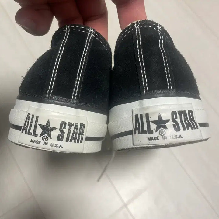 [BUNJANG] Converse 90s Black Suede Sneakers (US Made) / 90s 컨버스 255 블랙 스웨이드 made in usa
