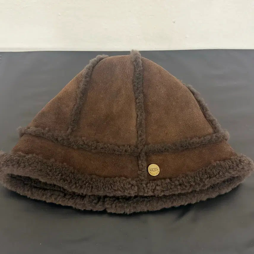[BUNJANG] UGG Brown Fur Bucket Hat / 호주 UGG 어그 브라운 퍼 버킷햇