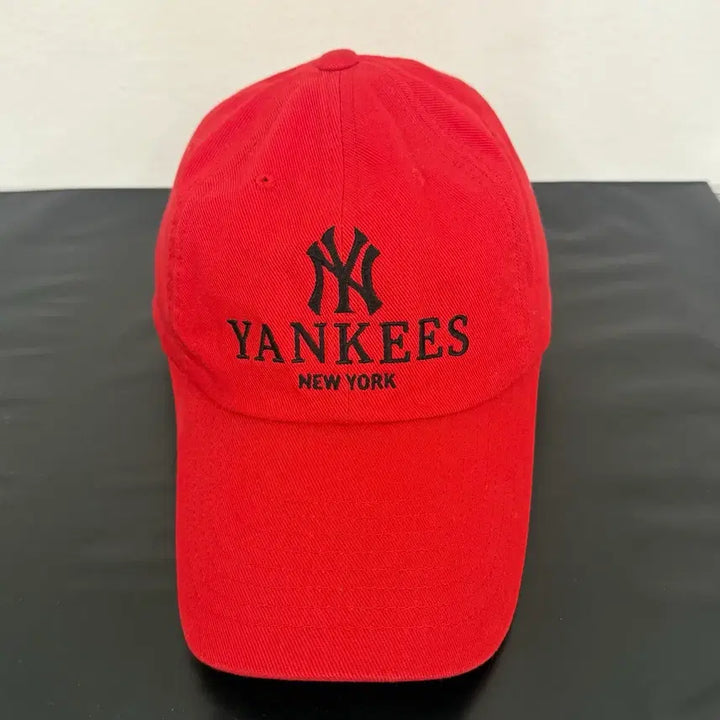[SOLD OUT] MLB 뉴욕양키스 비비드 나인 볼캡 os