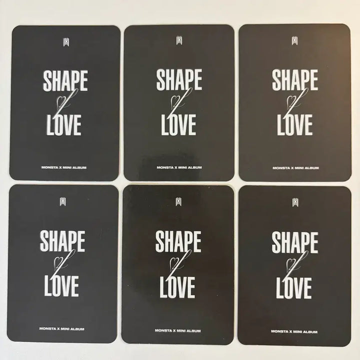 몬스타엑스 포토카드 6장 (탑홀더 제공)