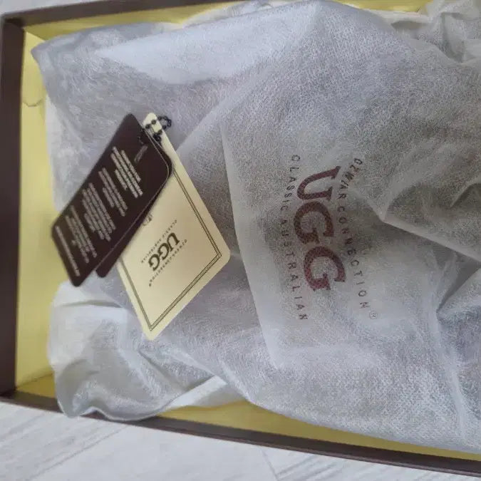 [BUNJANG] UGG Australia Remi Slip-on Shoes / 호주 어그정품 레미슬립온