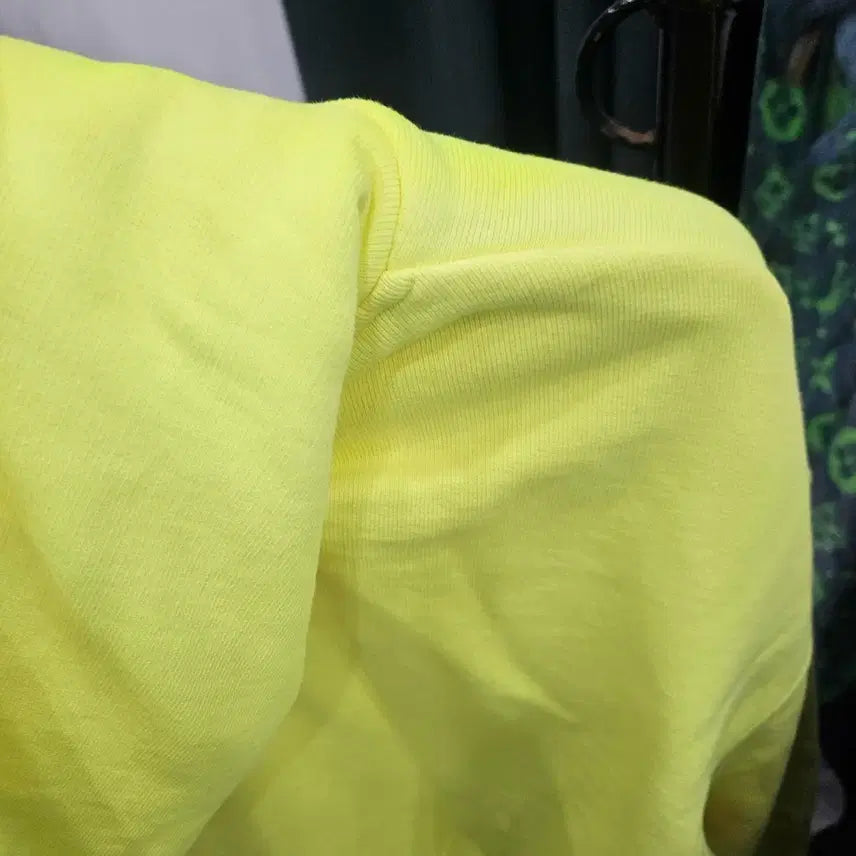 [BUNJANG] Balenciaga BB Logo Hoodie Lime / 발렌시아가 BB로고 후드티 라임