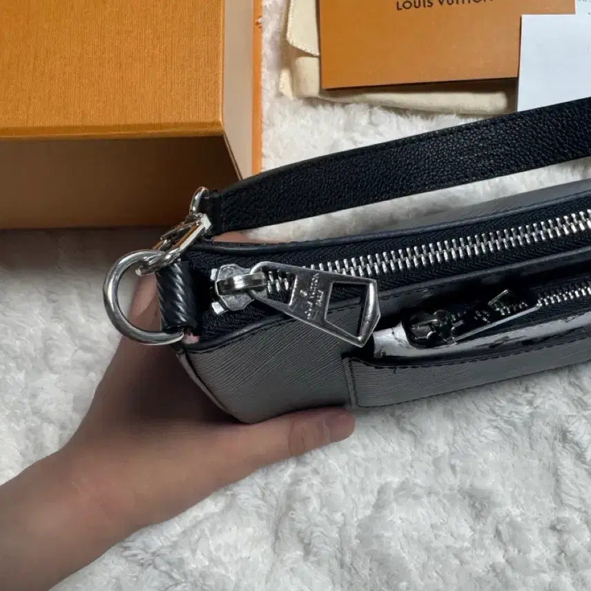 [BUNJANG] Louis Vuitton Marelle Bag / 루이비통 마렐 가방