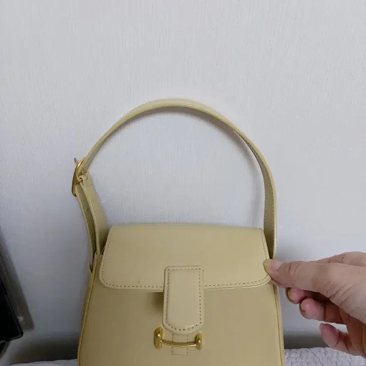 [BUNJANG] D'marie 엘 베티백 Small Shoulder Bag / 드마리엘가방 베티백스몰숄더백