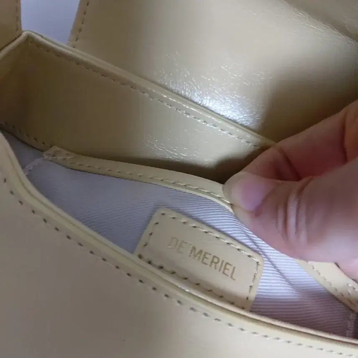 [BUNJANG] D'marie 엘 베티백 Small Shoulder Bag / 드마리엘가방 베티백스몰숄더백