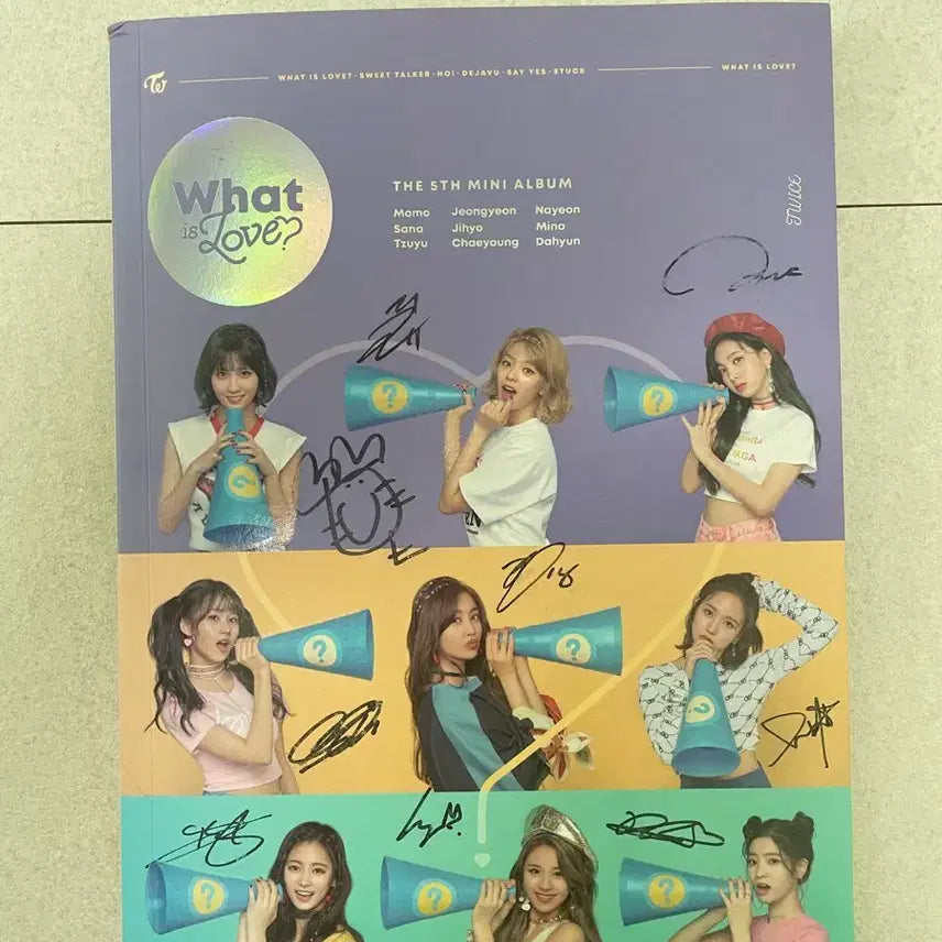 트와이스 왓이즈 러브 친필싸인앨범(what is love)