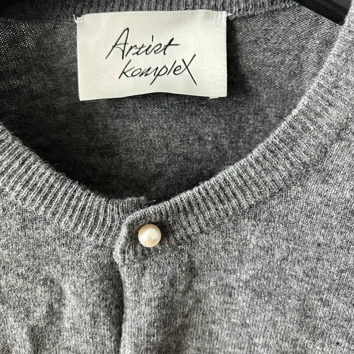 [BUNJANG] Artist Complex Cardigan / 아티스트컴플렉스 가디건