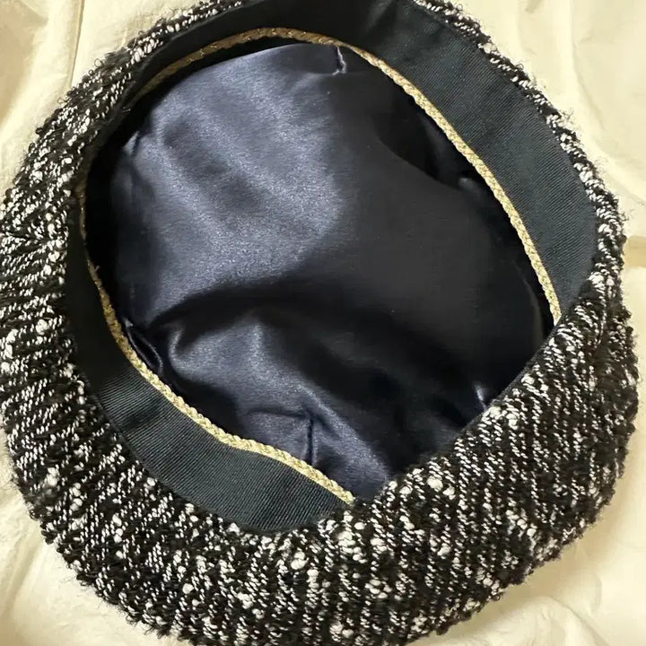 [BUNJANG] Knit Tweed Hunting Cap Beret Hat / 니트 트위드 헌팅캡 베레모 모자