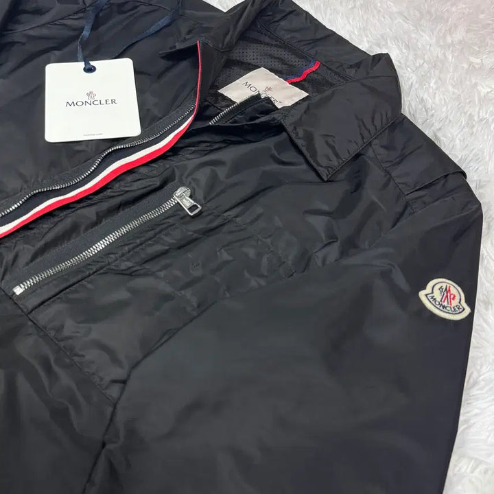[BUNJANG] Moncler Windbreaker / [백화점판]몽클레어 바람막이