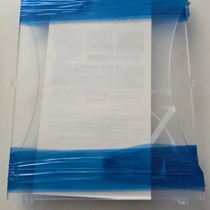 [BUNJANG] BTS Acrylic Album Stand / BTS 아크릴 앨범 거치대