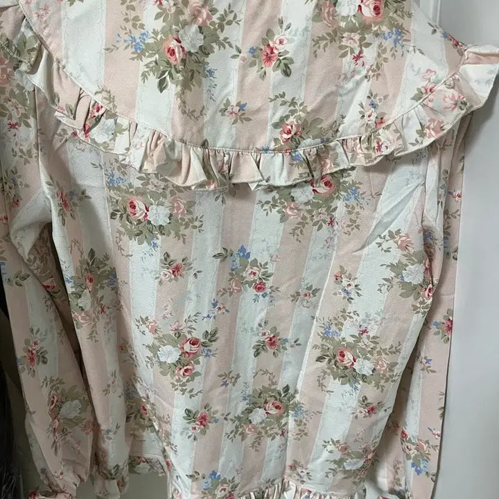 [SOLD OUT] 무배) 빈티지 잠옷 공주 귀족 느낌 프릴