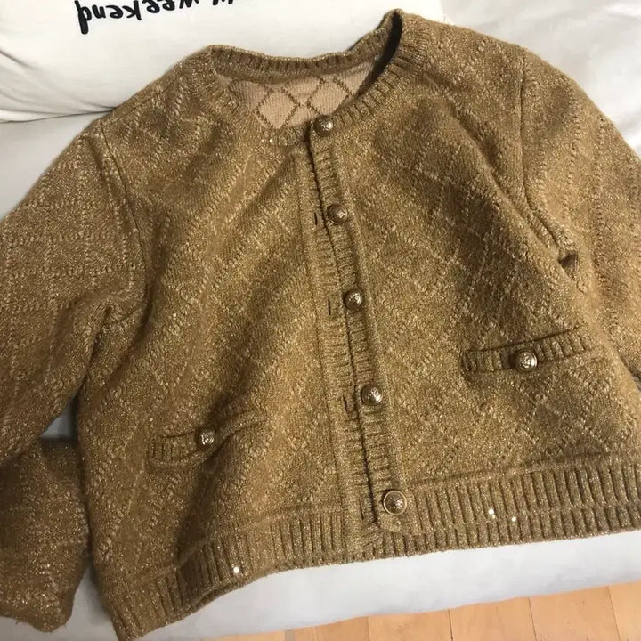 [BUNJANG] The Rose 24k Gold Sequin Cardigan / 더로랑 펄 시퀸가디건 24k 골드 m사이주