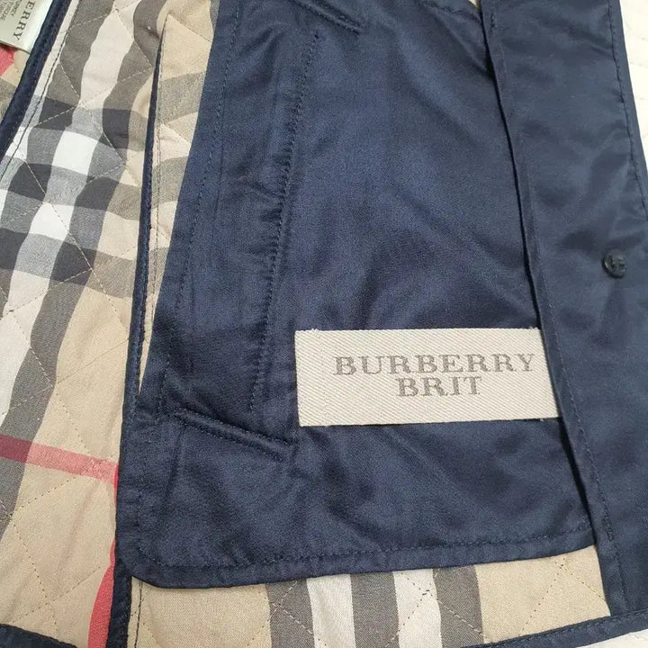 [BUNJANG] Burberry Frank B Keyring / 버버리 프랭크비