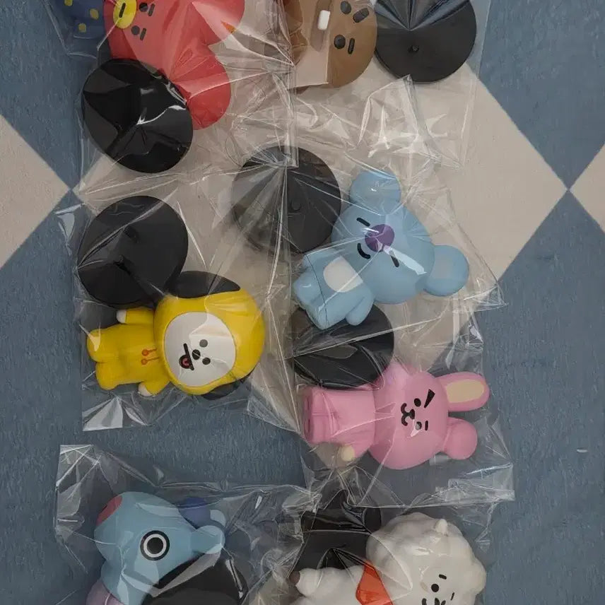 BT21 스탠딩피규어