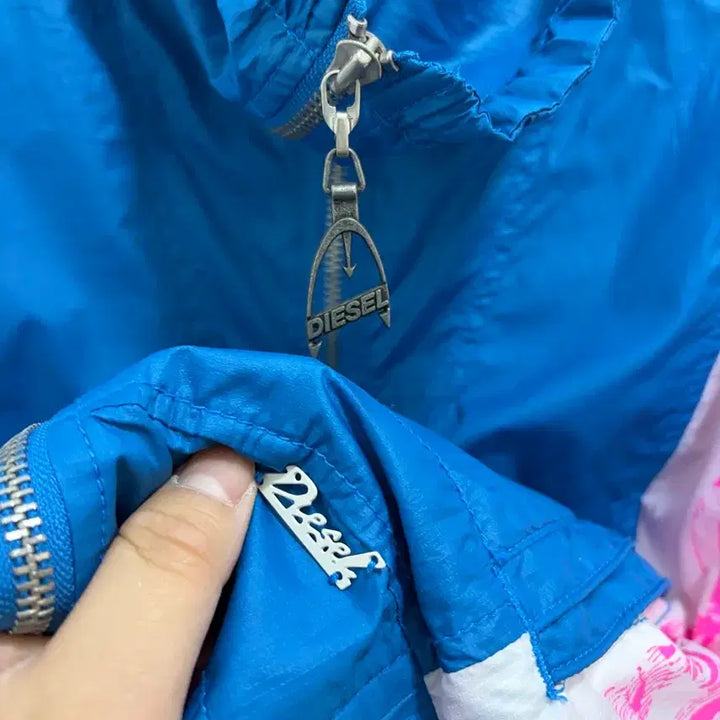 [BUNJANG] Diesel High Neck Windbreaker Jacket / 디젤 하이넥 바람막이 자켓