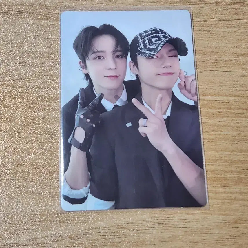 ATEEZ 에이티즈 윤호 우영 아웃로우 앨범 유닛포카