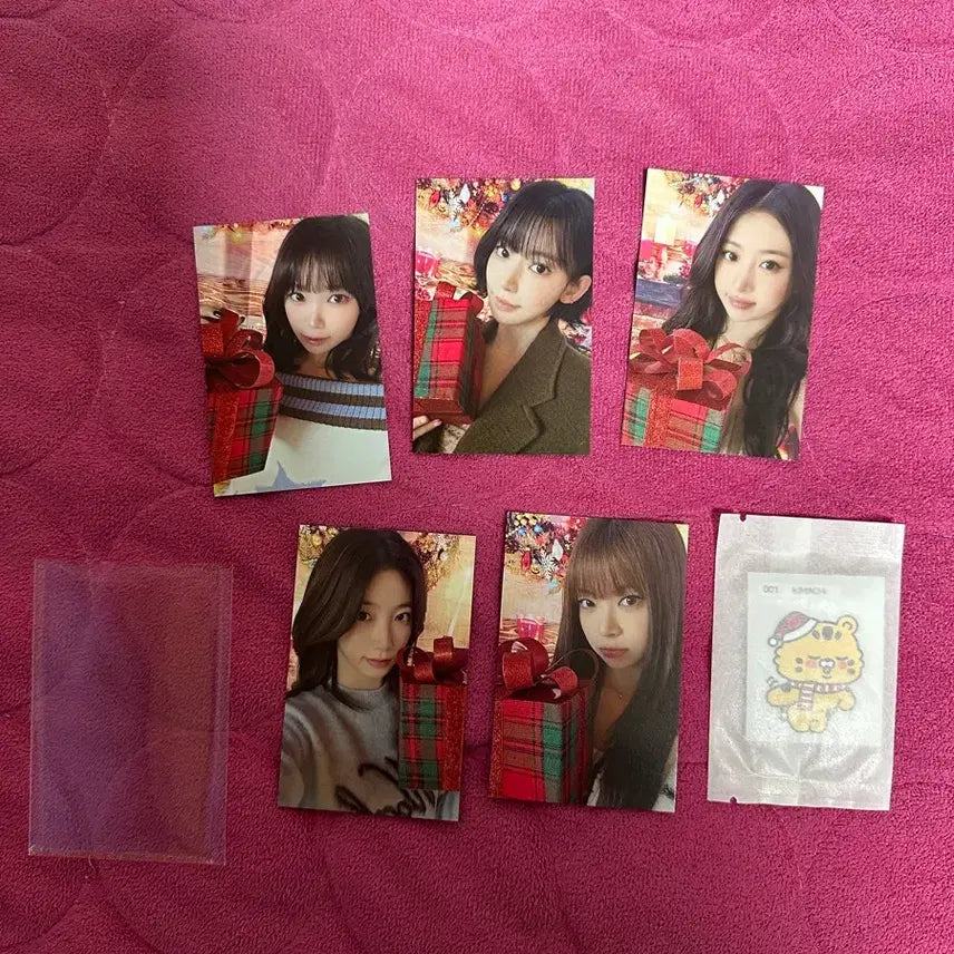 르세라핌 가요대축제 공방포카 세트 + 핌즈클럽 띠부씰