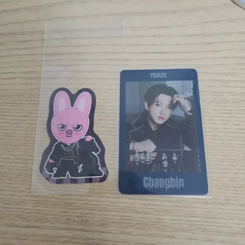 [SOLD OUT] 스트레이키즈 force 일본 2026 시그 포카 폴라 짭폴 세트 스티커