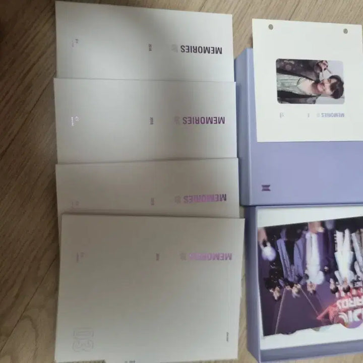 방탄 2018메모리즈 블루레이 + J-Hope 포카포함 풀셋양도. bts