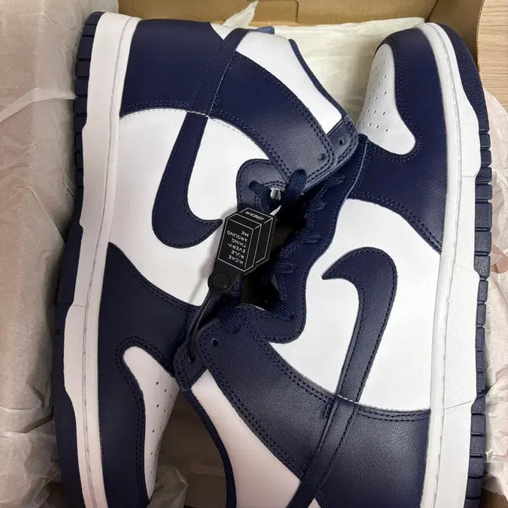 [BUNJANG] Nike Dunk High Retro Championship Navy (UK10) / 나이키 덩크 하이 레트로 챔피언쉽 네이비(290uk10)급처합니다