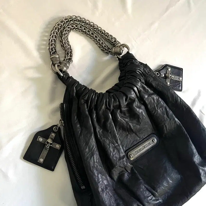 [BUNJANG] THOMAS WYLDE Gothic Skull Leather Shoulder Bag / 토마스와일드 고딕 스컬 레더 백