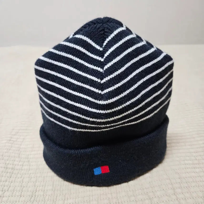 [BUNJANG] Kangol x Liful Beanie Hat / 라이풀 x 캉골 비니 털모자