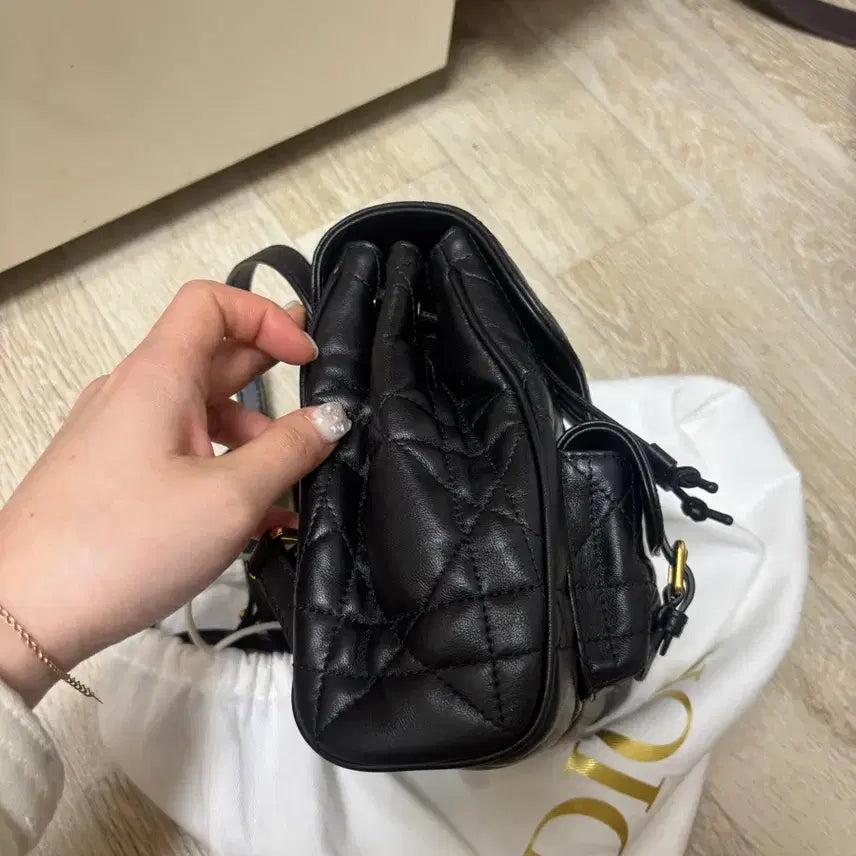 [BUNJANG] Dior Caro Backpack Small / 디올 카로백팩 스몰