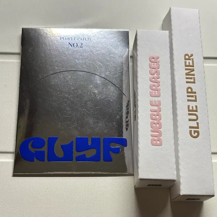 [BUNJANG] Glam People Patch No.2 Glue Lip Liner Mud Hug Bubble Eraser / 글맆 피플 패치 No.2 글루 립 라이너 머드 허그 버블 이레이저