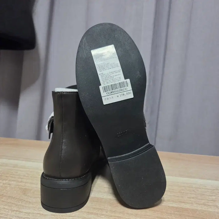 [BUNJANG] Esquire Ankle Boots 4cm (230) - Brown / 에스콰이어 인조가죽 앵클부츠 4cm 230사이즈 새제품