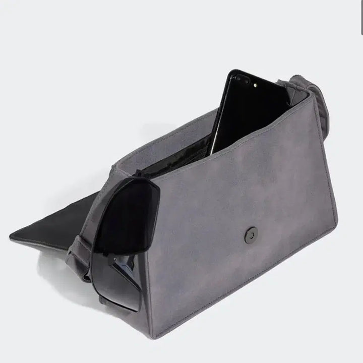 [BUNJANG] Adidas Shoulder Bag / 아디다스 숄더백 가방