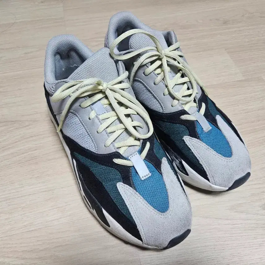 [BUNJANG] Adidas Yeezy 700 Wave Runner / 아디다스 이지 700 웨이브러너