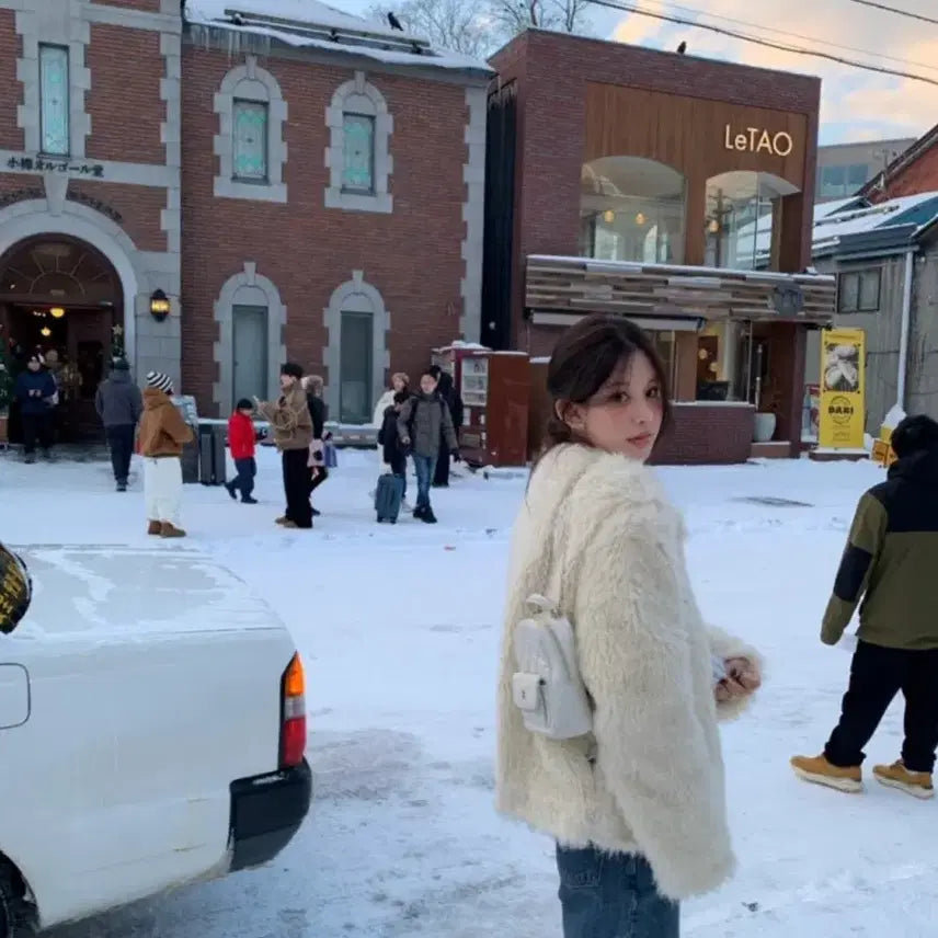 [BUNJANG] Unknown Faux Fur Jacket / 센느샵 퍼자켓 1회착용 아이보리