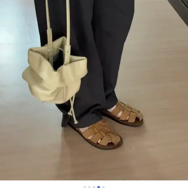 [BUNJANG] Flowback Butter Mini Bag Crossbody / 휘에트 디자이너브랜드 플로우백 버터 새상품 미니백 크로스백