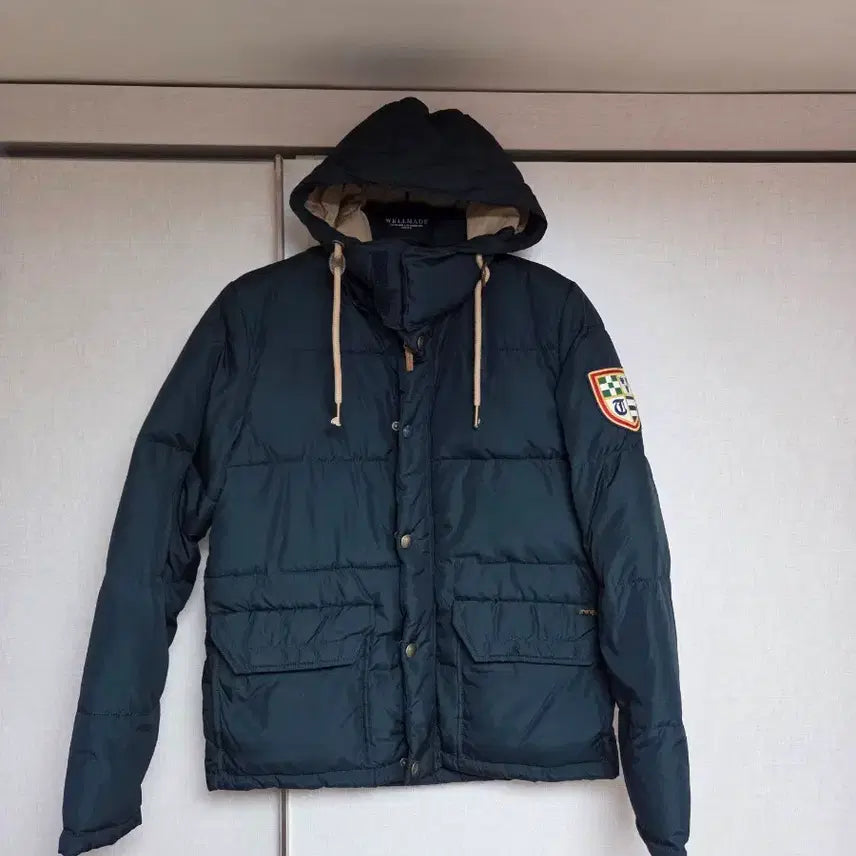 [BUNJANG] TiniWini Men's Hooded Down Jacket L / 티니위니 남성 후드 다운 점퍼 L
