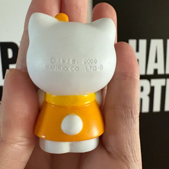 [BUNJANG] Hello Kitty Fruit Series Figure Bundle Set / 고전 헬로키티 과일 시리즈 피규어 일괄 판매