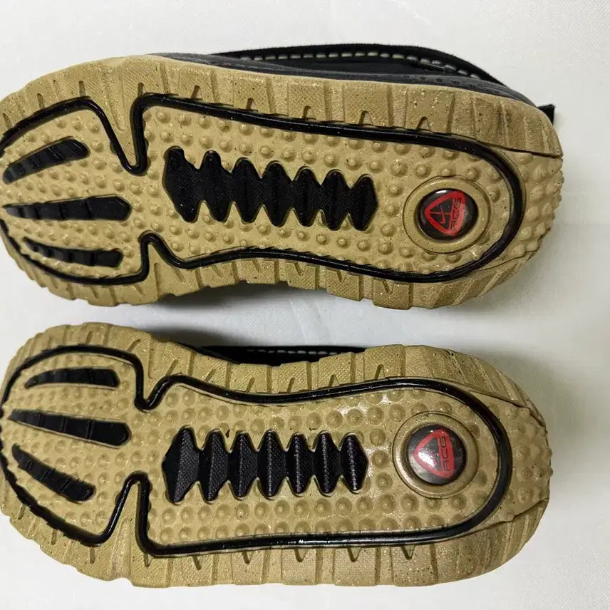 [BUNJANG] Nike ACG Limestone / 나이키 ACG 이지블랙 라임스톤