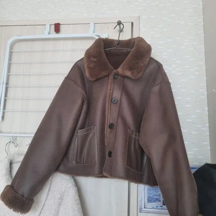 [BUNJANG] 브라운 퍼자켓  양면 / 브라운 퍼자켓  양면